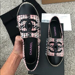 ❌SOLD❌ New! CHANEL 21B Black White Pink Espradilles Shoes - Size 38